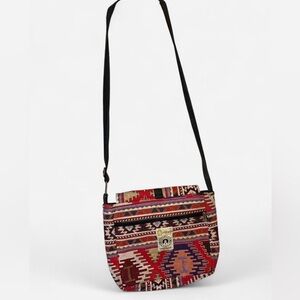 Hand Made Tribal Pattern Crossbody Bag - Red and Black